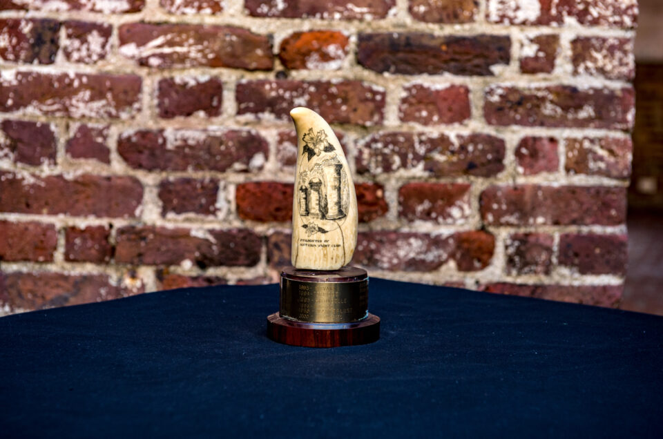 Mollihawk Trophy
