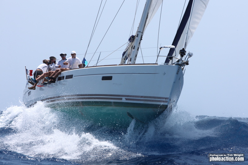 Dream Yacht Charter Signs Three Year Sponsorship Agreement with Antigua Sailing Week